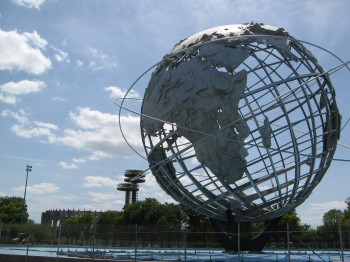 Unisphere / fot. olekinderhook, Wikimedia Commons