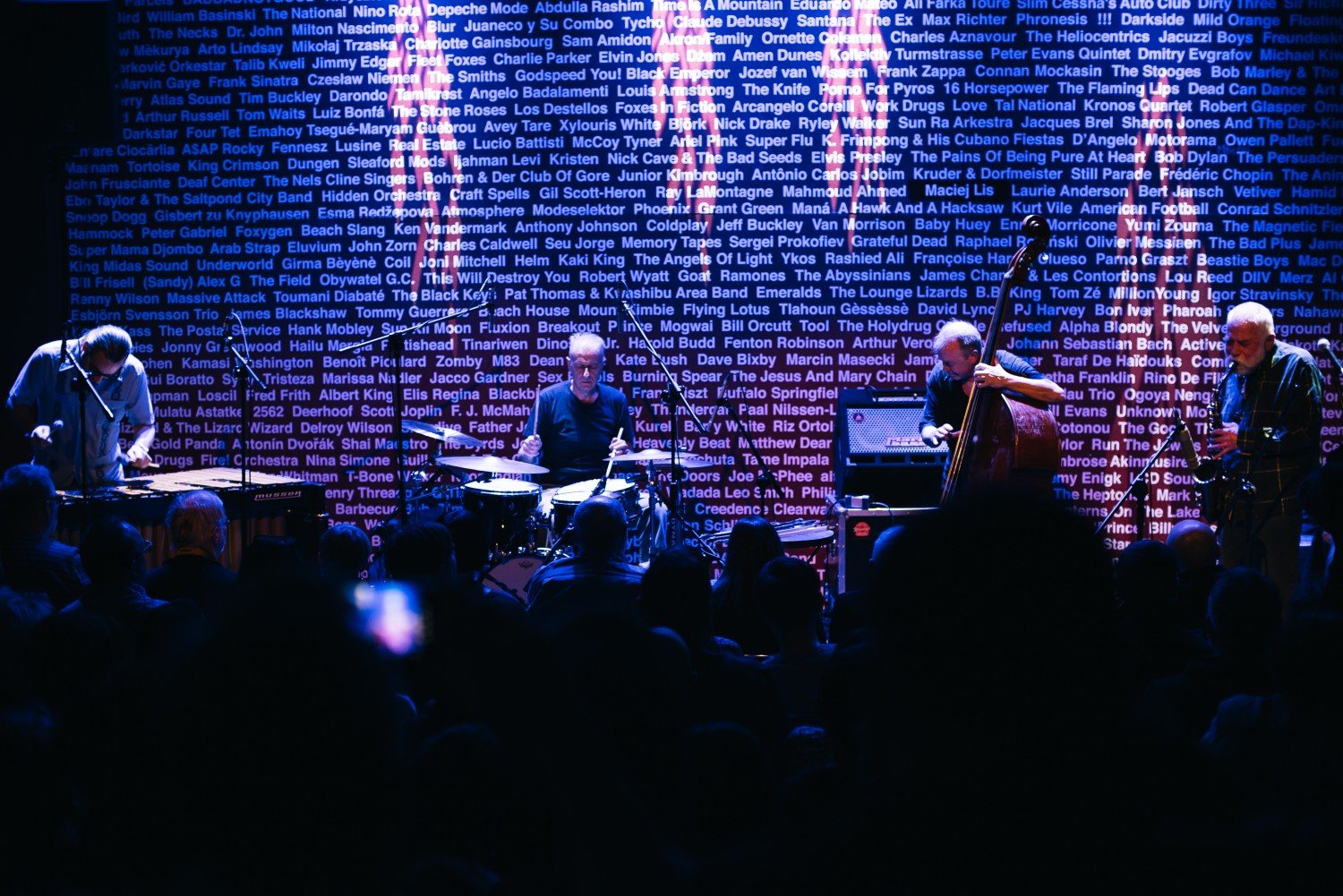 Peter Brötzmann i jego kwartet podczas koncertu w Pardon, To Tu, fot. Michał Małota