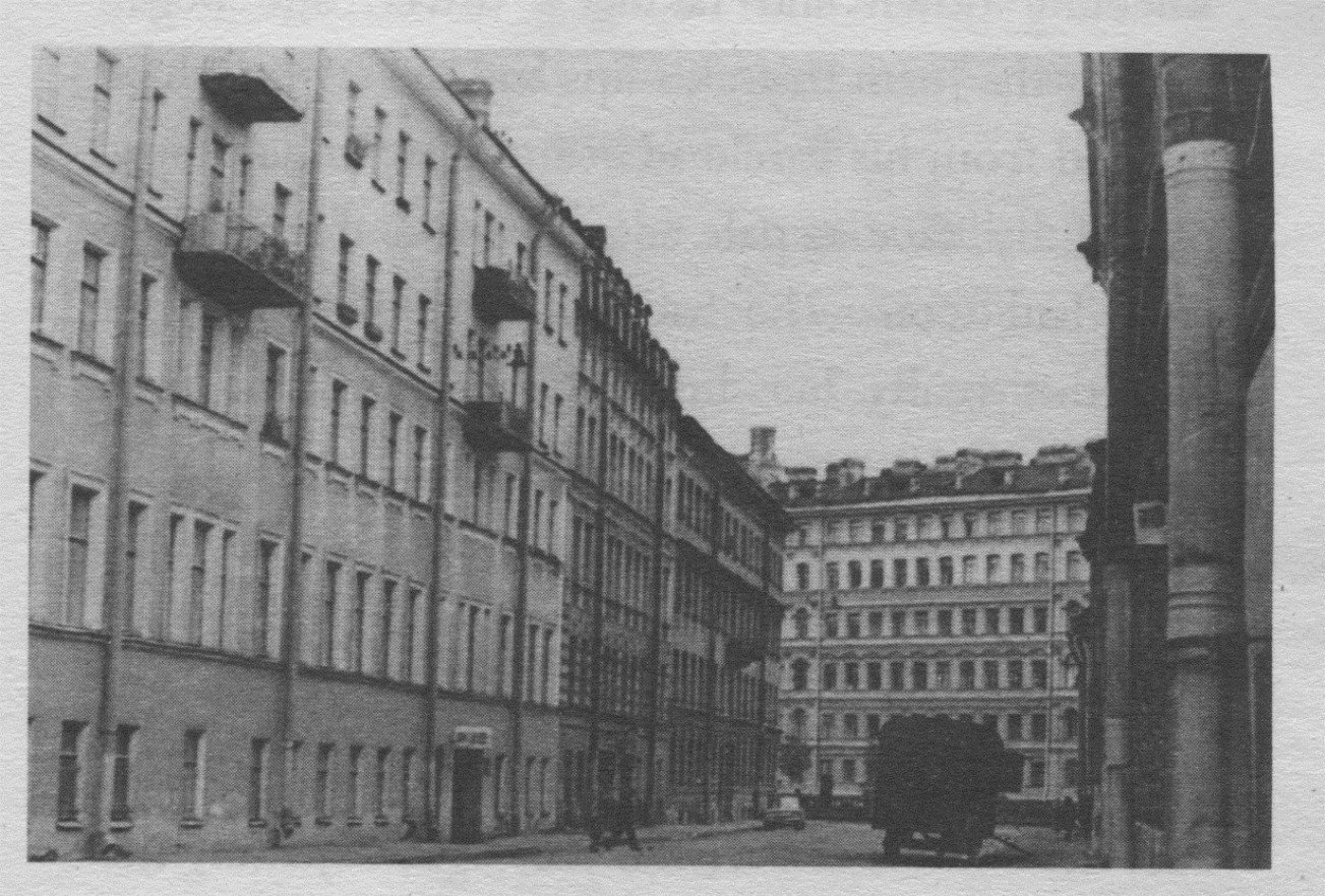 Budynek, w którym Dostojewski mieszkał w latach 1861-1863, fot. Leonid Cypkin