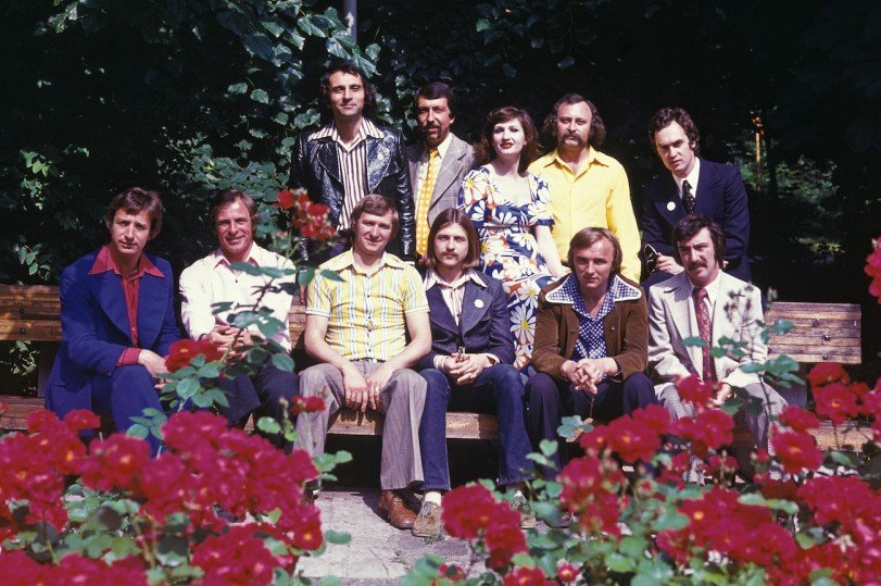 Członkowie i członkini grup Vodograi i Shapoval Sextet